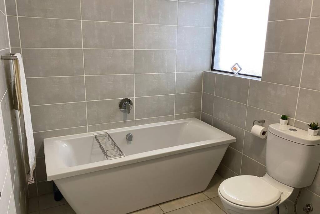 Penthouse 172 At The Blyde Crystal Lagoon Apartment Pretoria Luaran gambar
