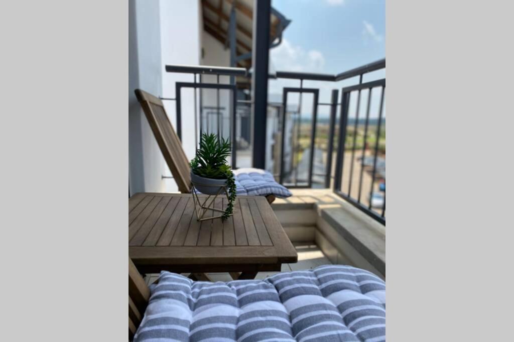 Penthouse 172 At The Blyde Crystal Lagoon Apartment Pretoria Luaran gambar